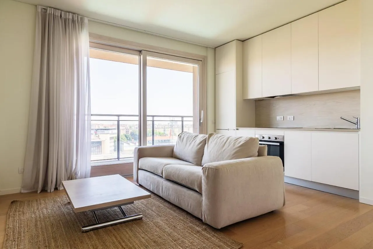 Luxury Flat With Pool Gym Spa Parking - Unit9B Milan Apartment